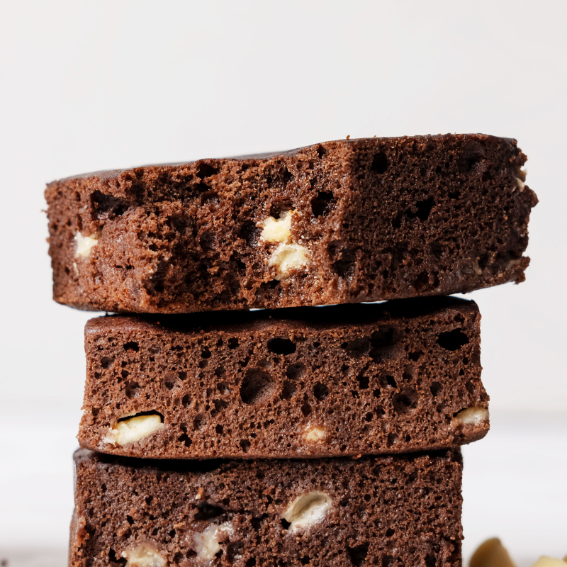 Eat Me Guilt Free Tuxedo Protein Brownie 2oz